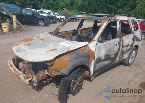 2011 Subaru Forester 2.5X Limited z USA, uszkodzony, nr VIN JF2SHAEC1BH723078